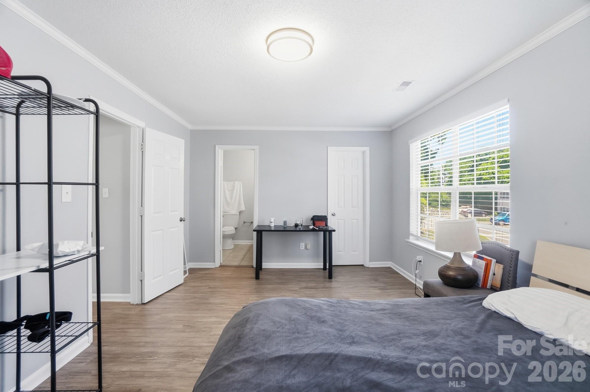 FalconBridge - Residential