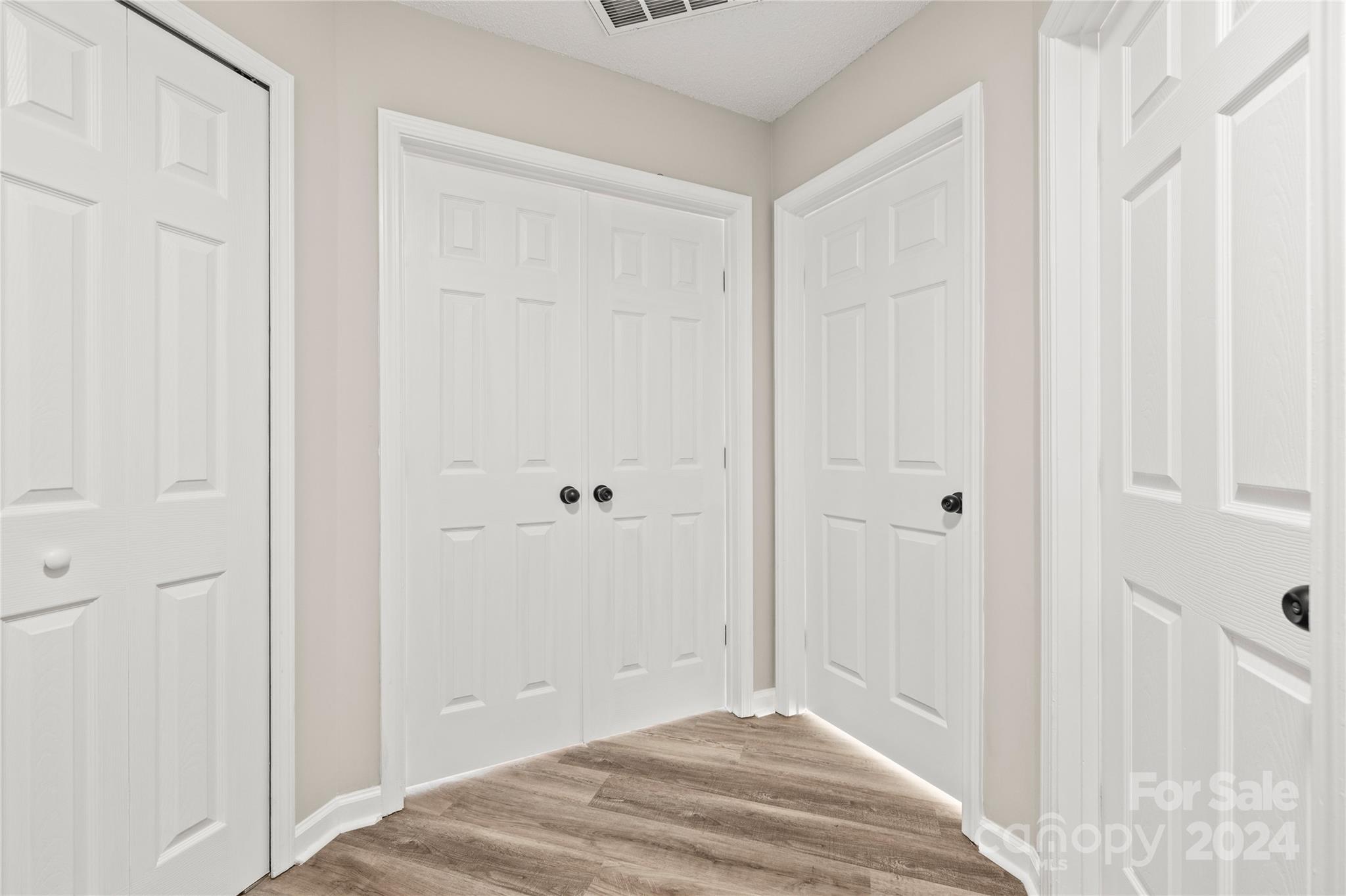 Glen Laurel - Residential