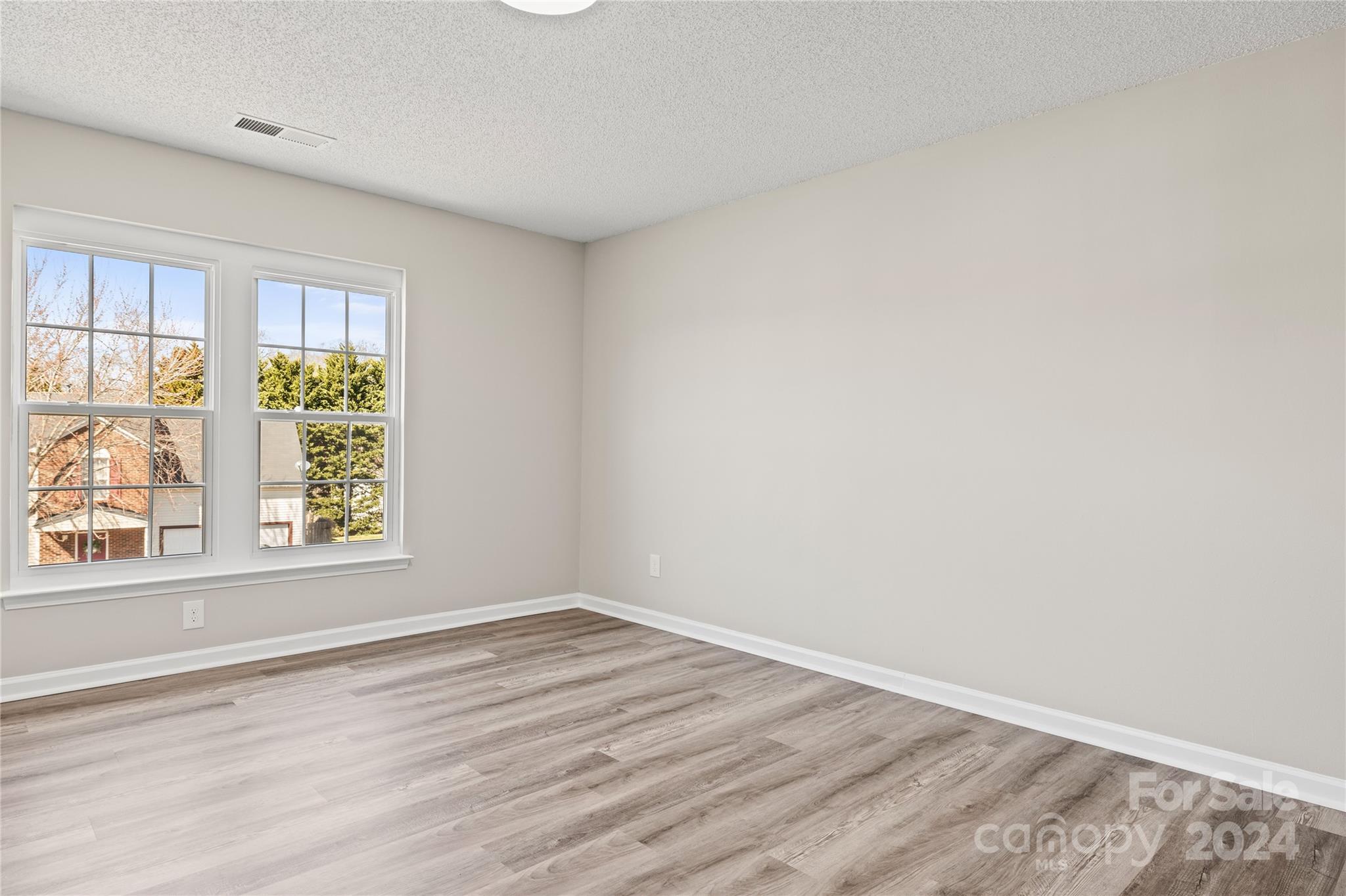 Glen Laurel - Residential