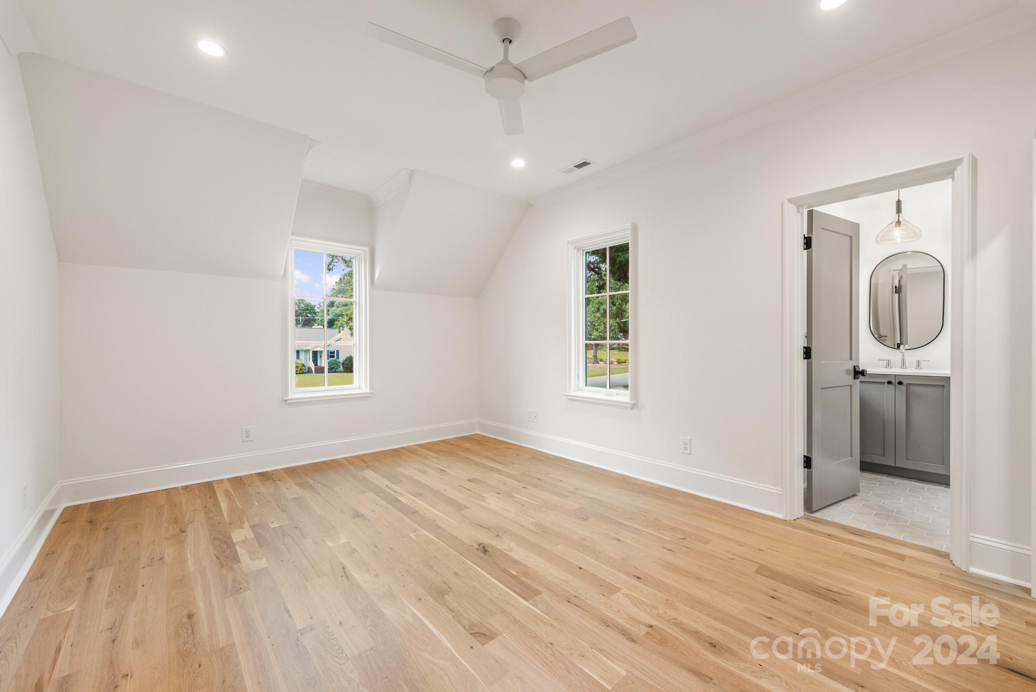 Sherwood Forest - Residential