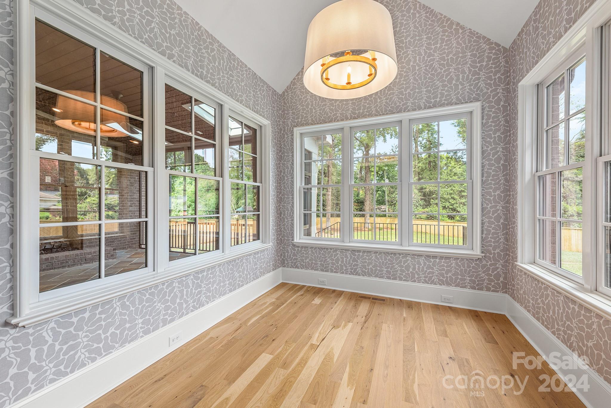 Sherwood Forest - Residential