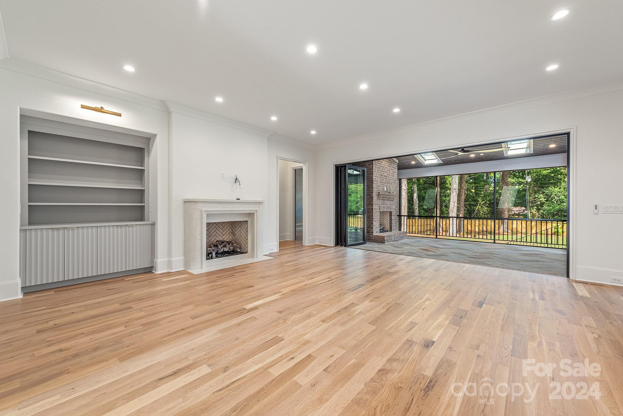 Sherwood Forest - Residential