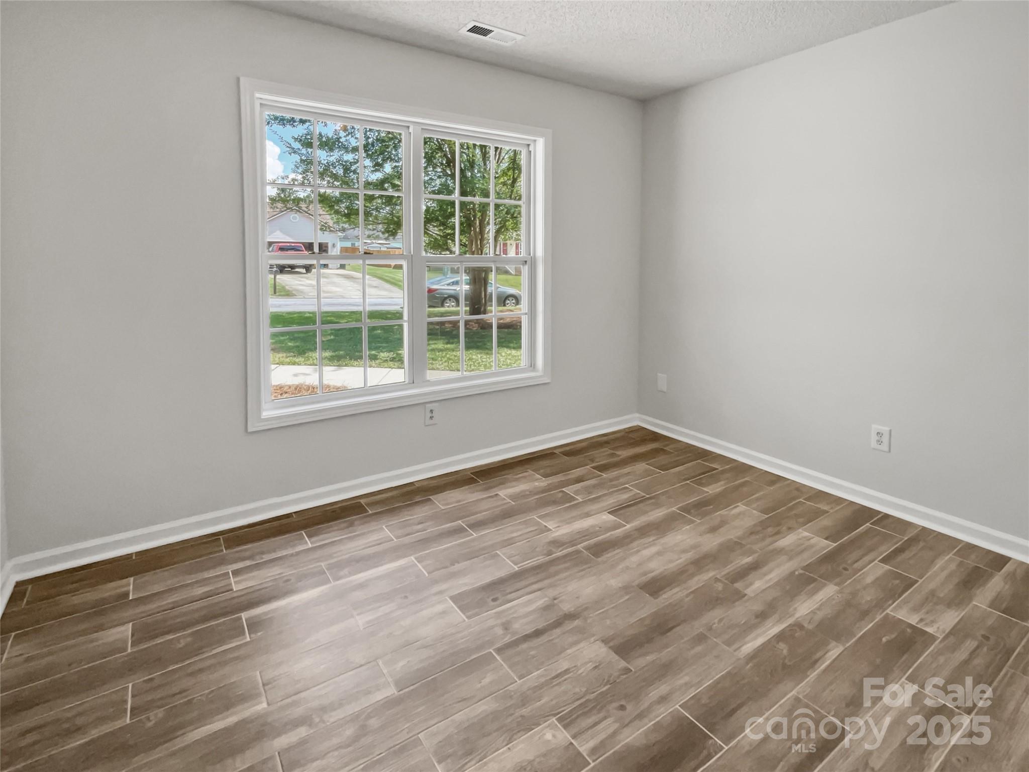 1634 Dawson Court