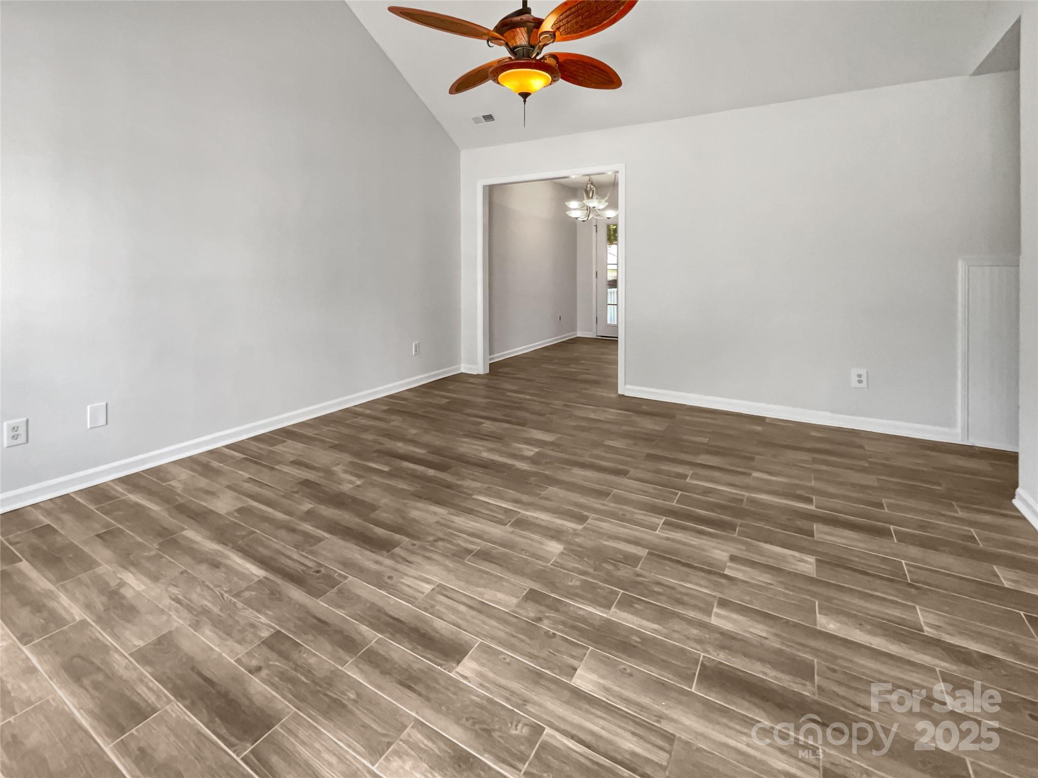 1634 Dawson Court