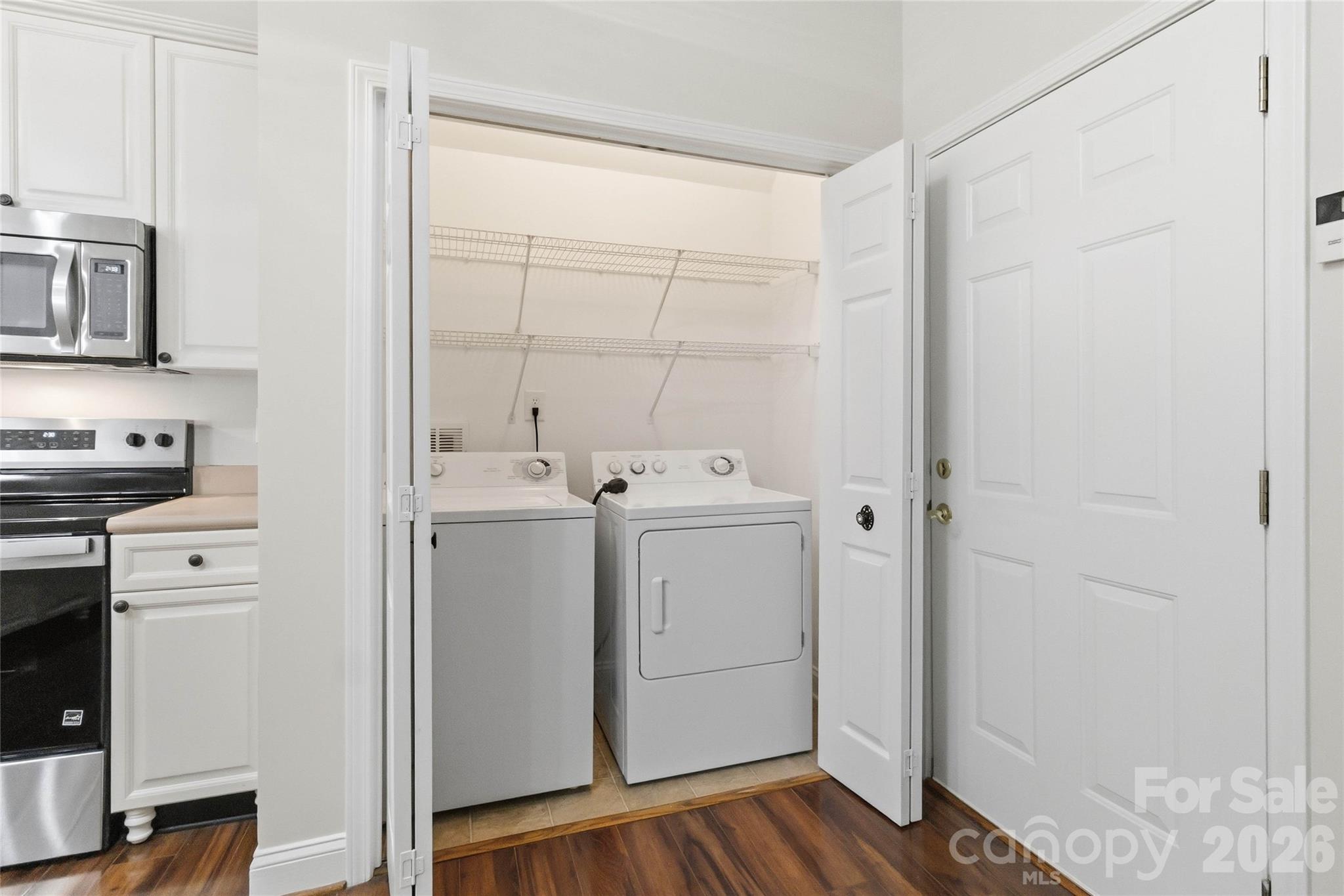 Mint Lake Village - Residential