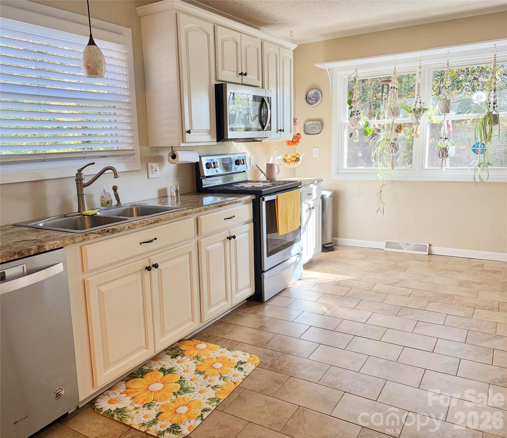 430 Carters Ridge Road