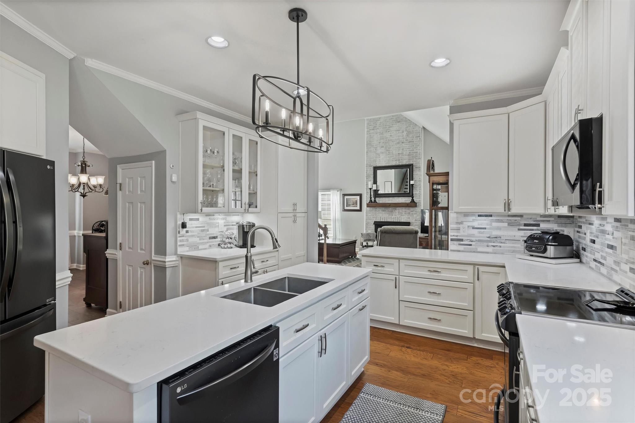 Country Woods East - Residential