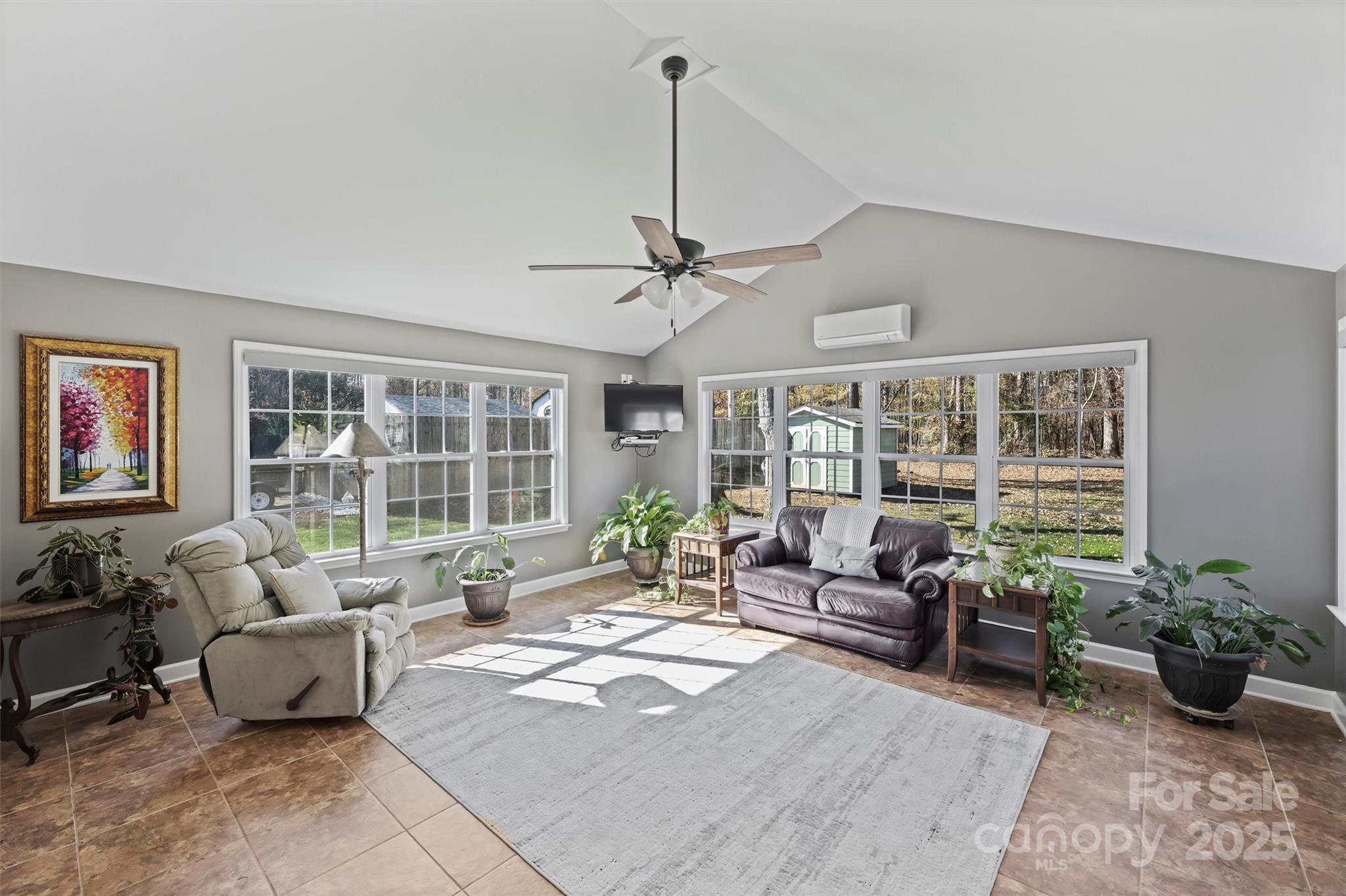 Country Woods East - Residential