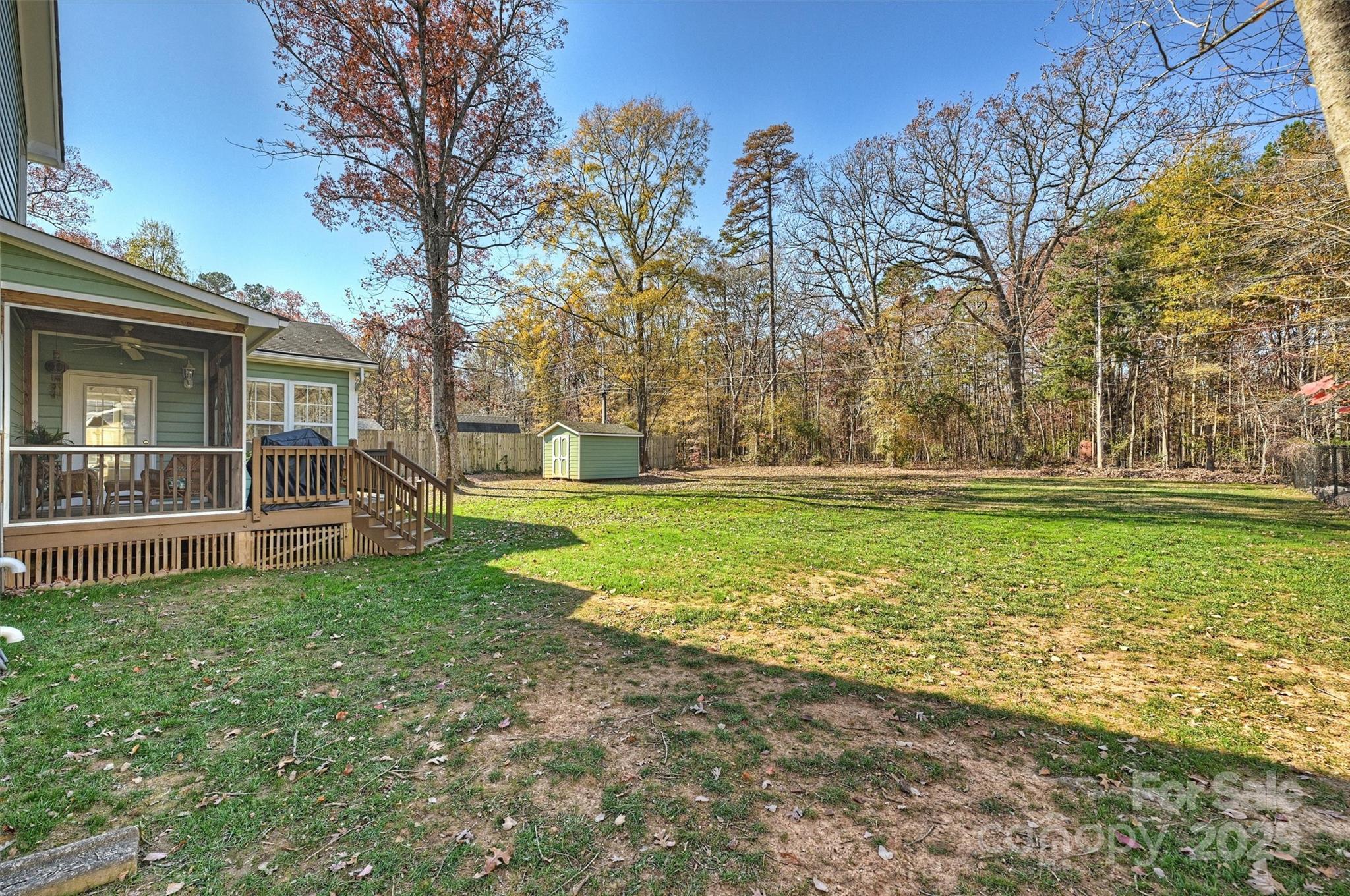 Country Woods East - Residential