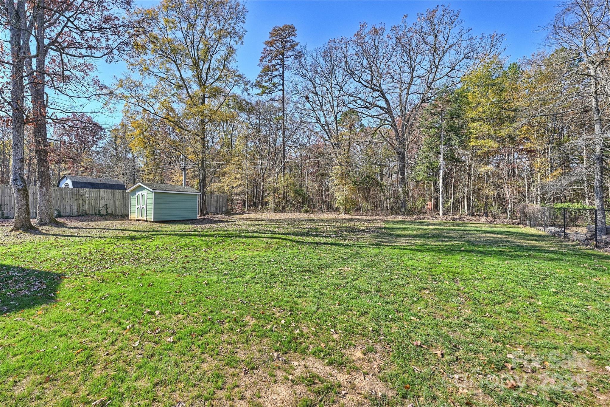 Country Woods East - Residential