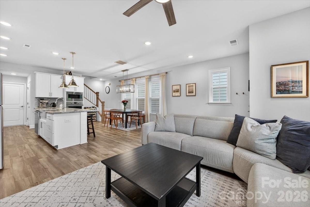 Villa Heights - Residential