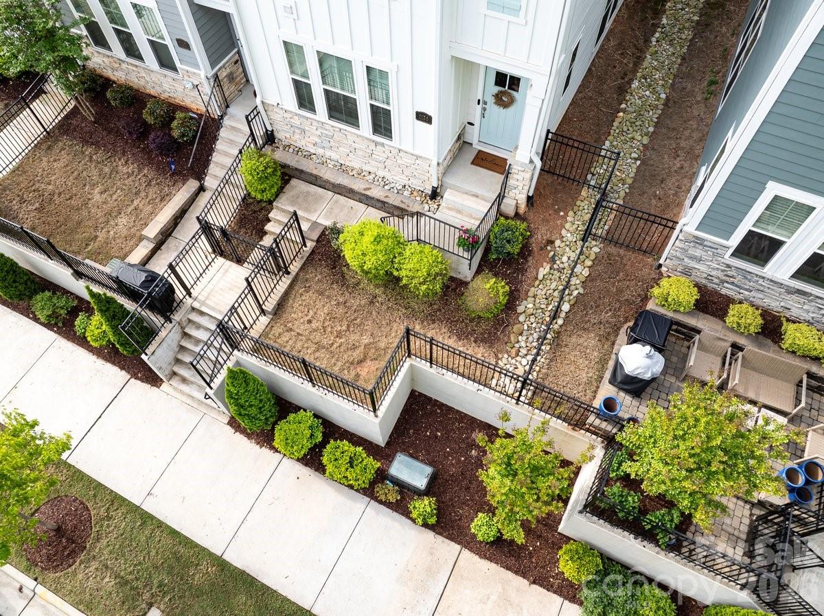 Villa Heights - Residential