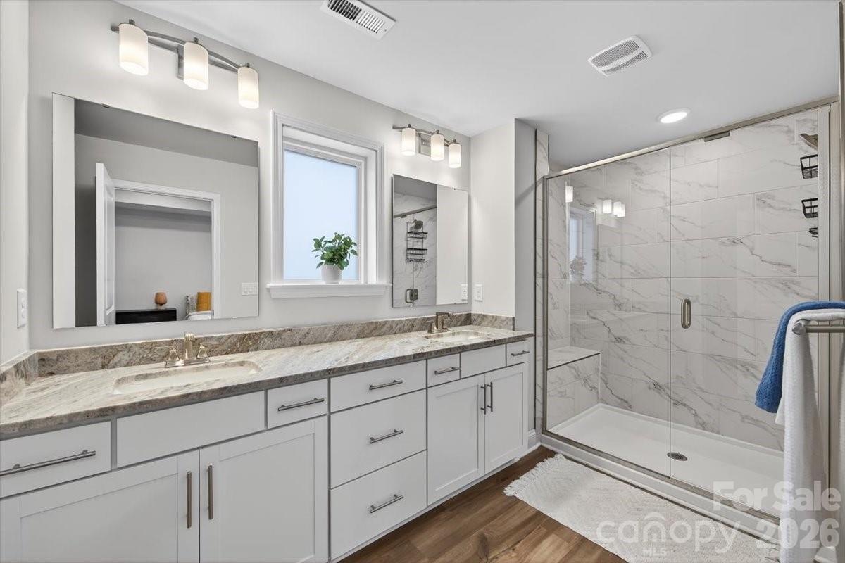 Villa Heights - Residential