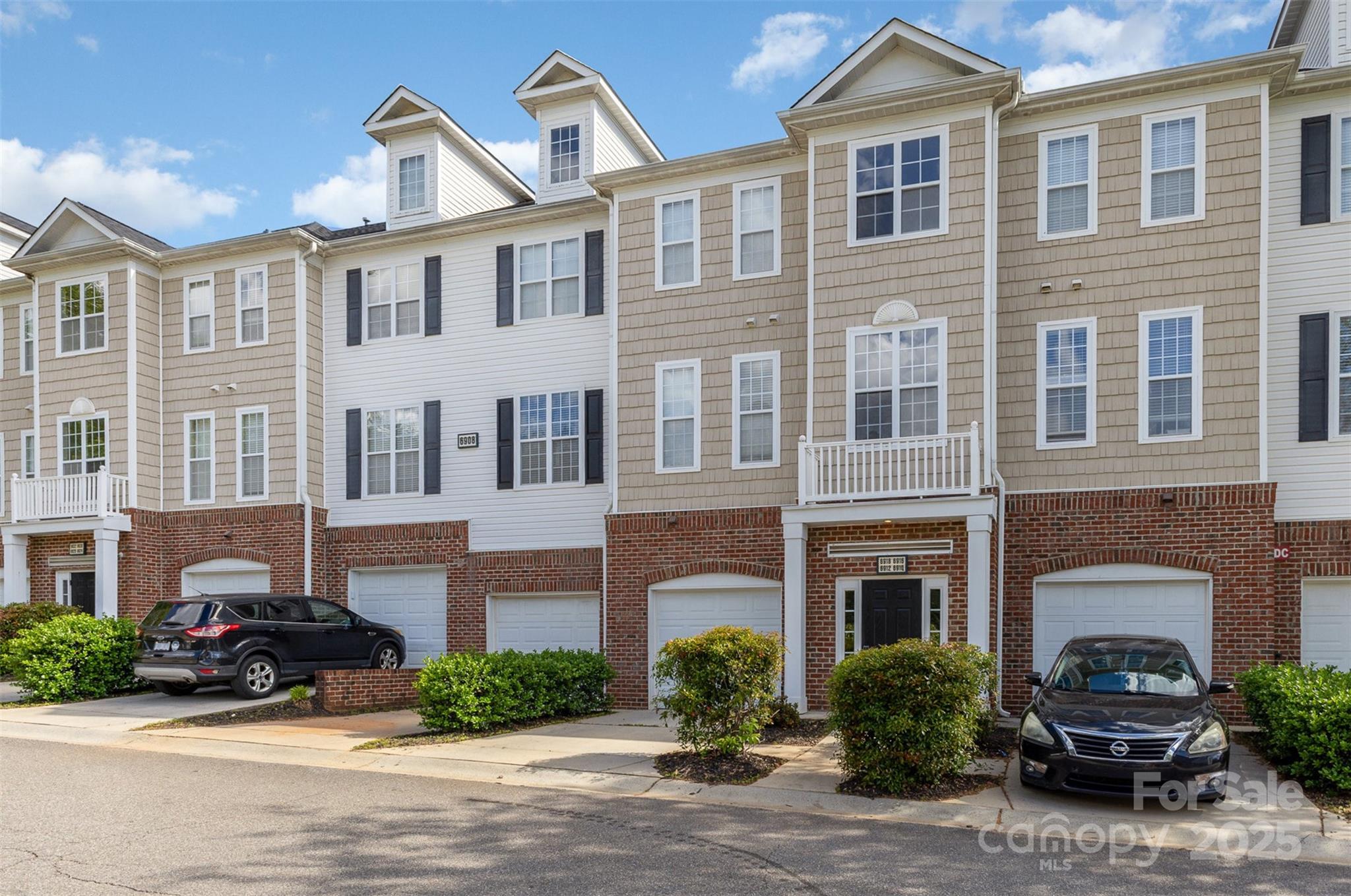 Walnut Creek - Residential