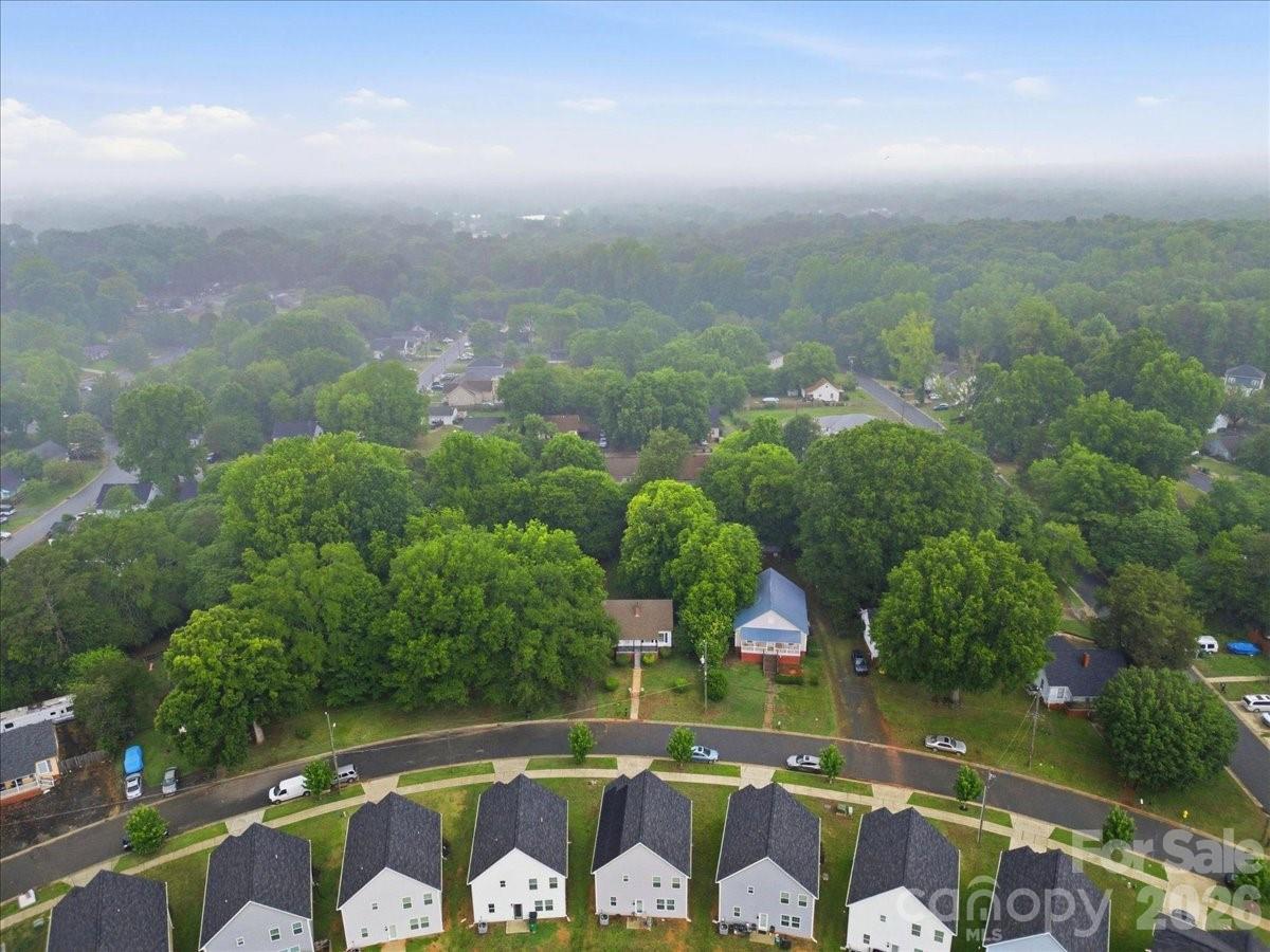 8512 Colgate Circle