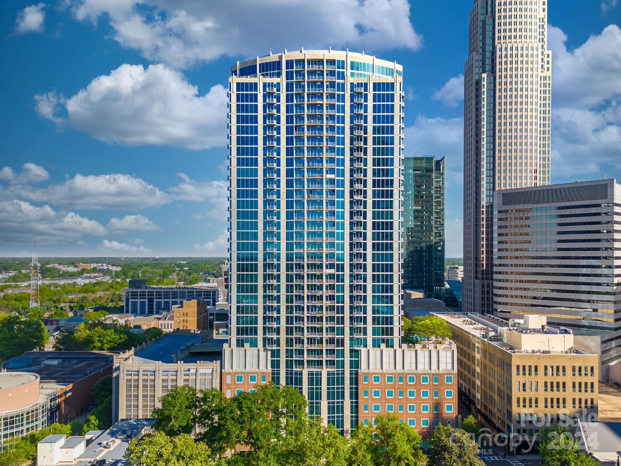 Avenue Condominiums - Residential