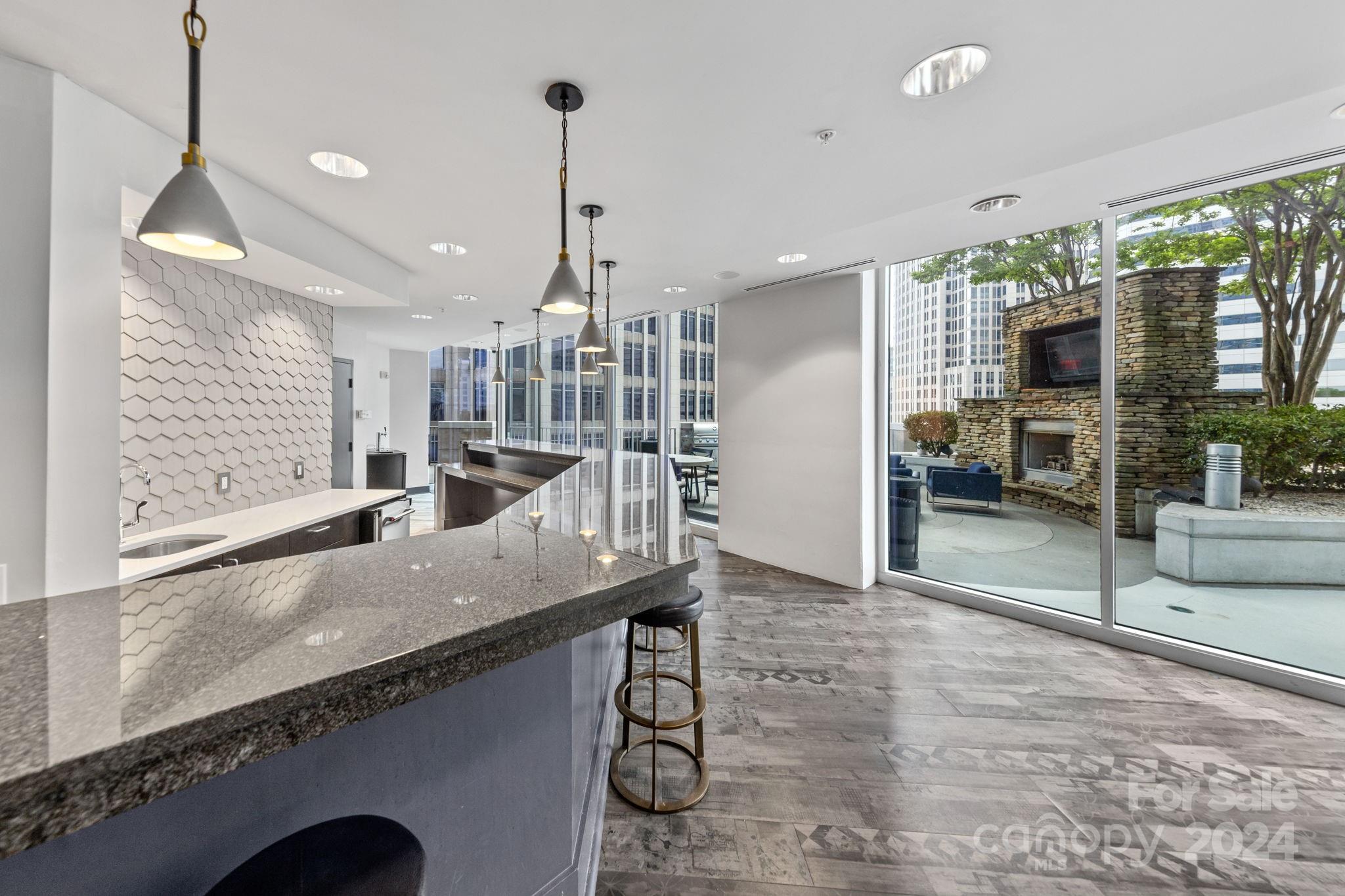 Avenue Condominiums - Residential