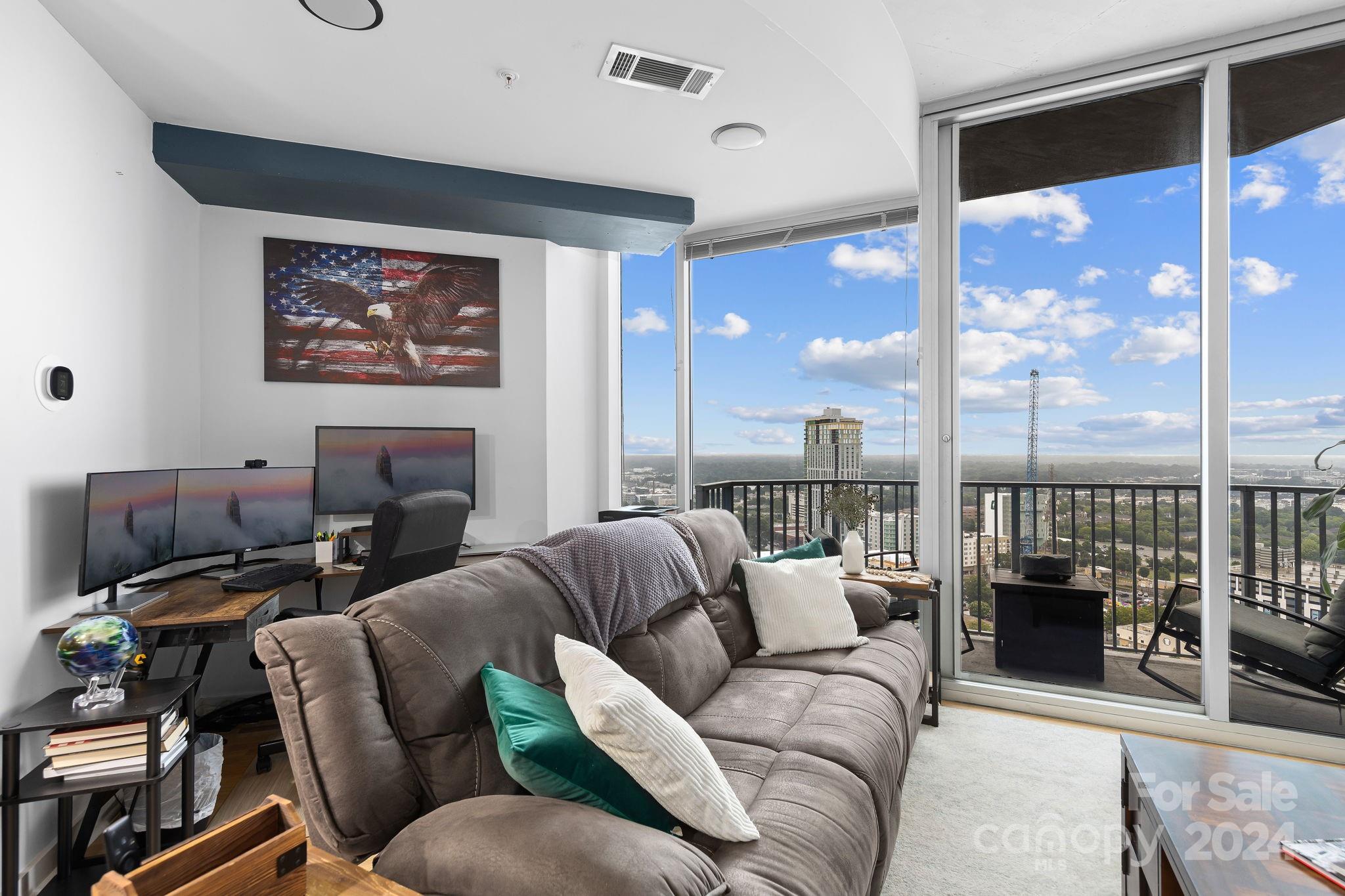 Avenue Condominiums - Residential