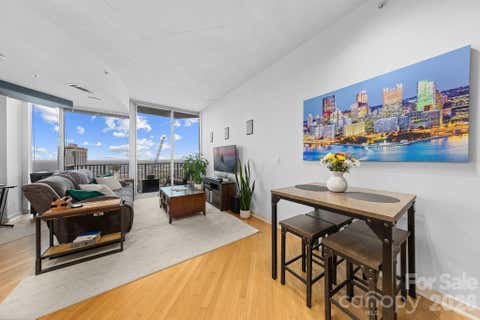 Photo of 210 N Church Street #2513, Charlotte, NC 28202 (MLS # 4172260)