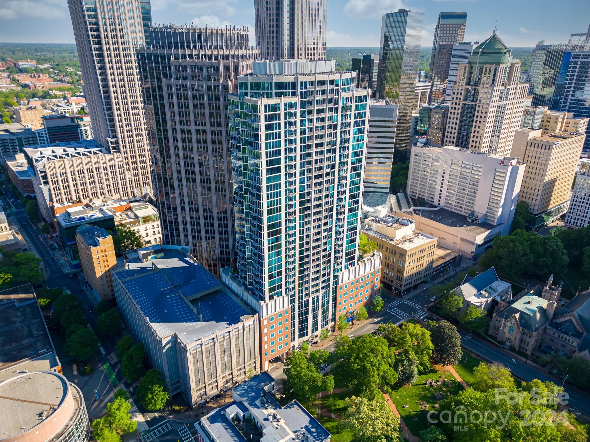 Avenue Condominiums - Residential