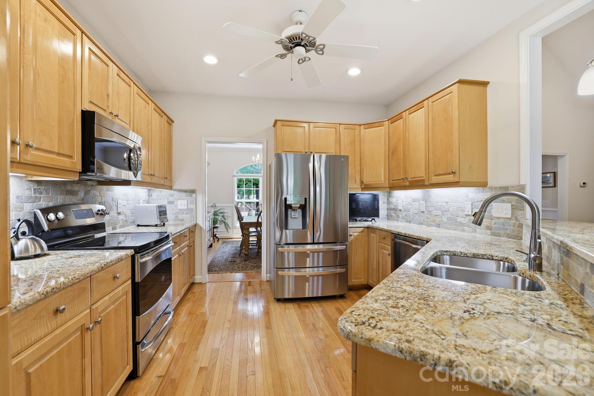 Eastview Oaks - Residential