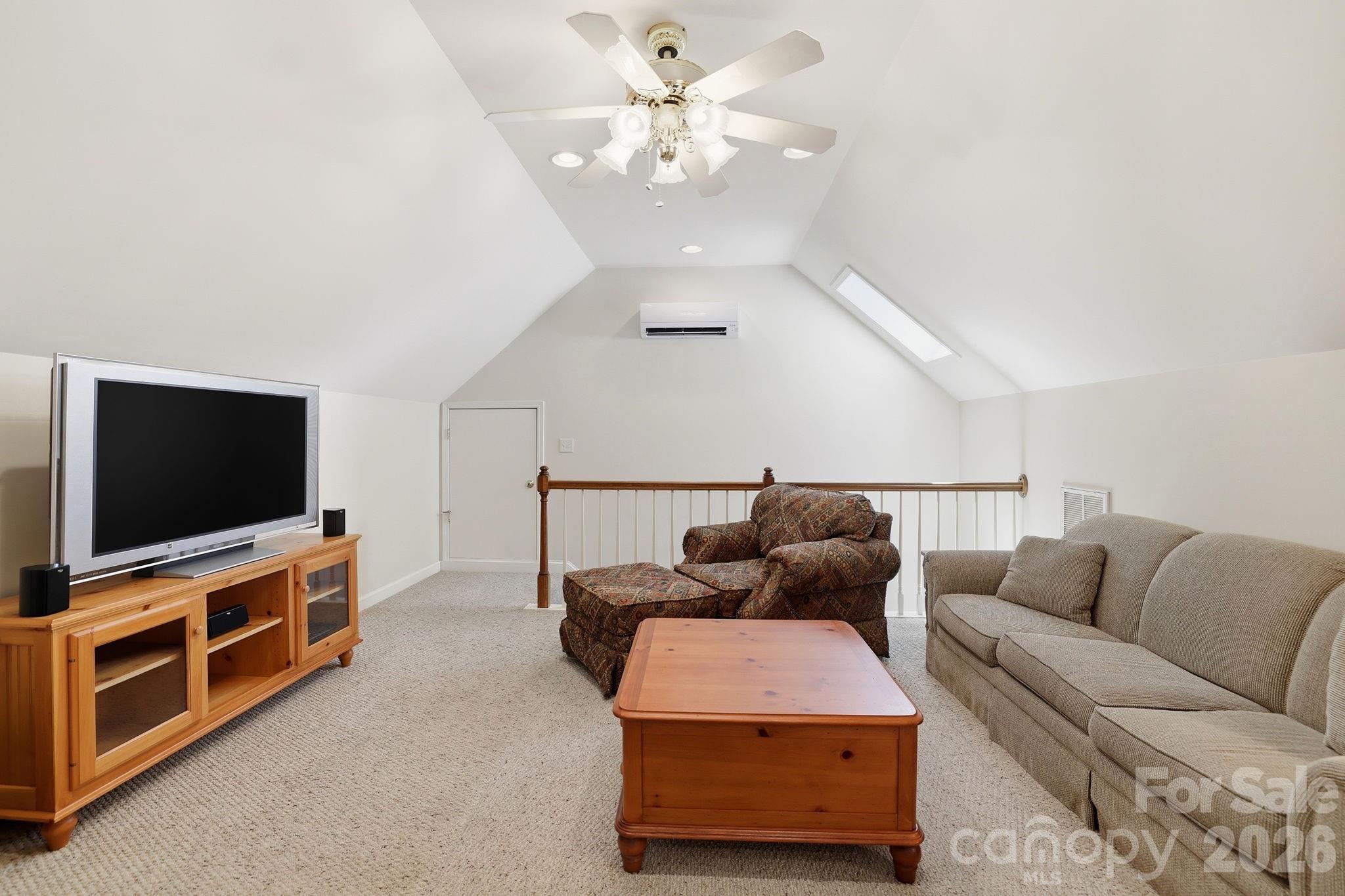 Eastview Oaks - Residential