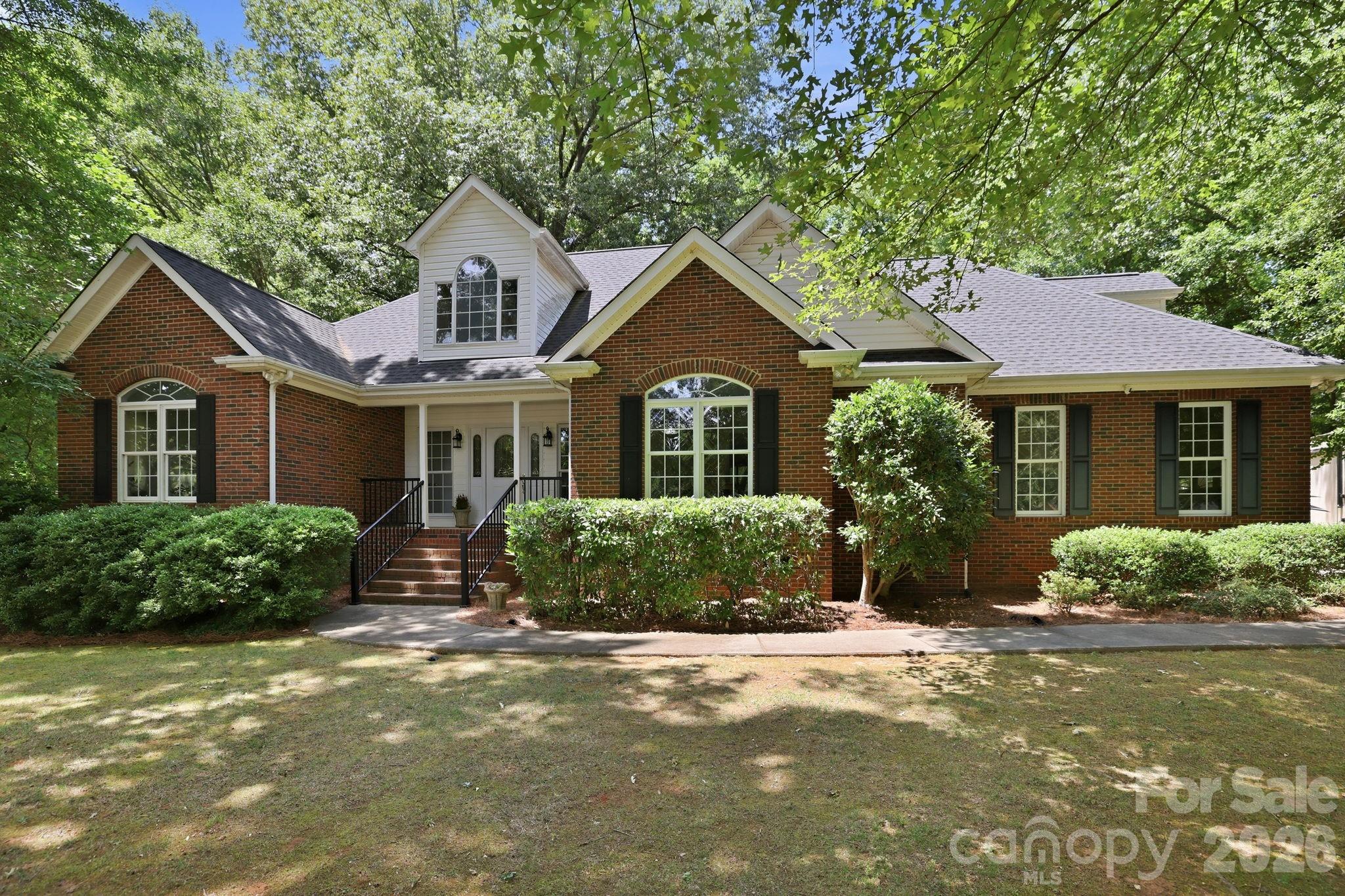 Eastview Oaks - Residential