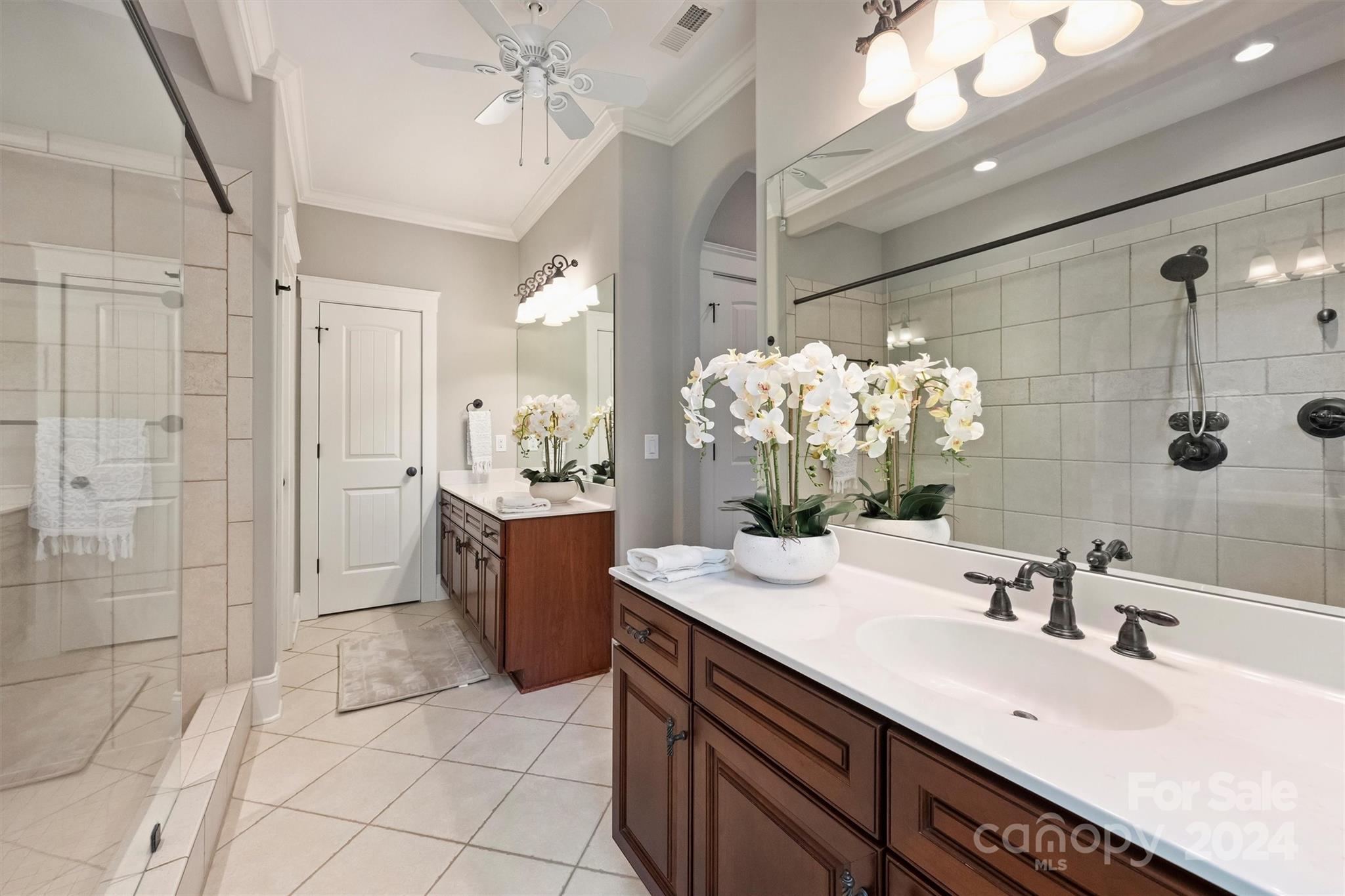 Lakepointe South - Residential