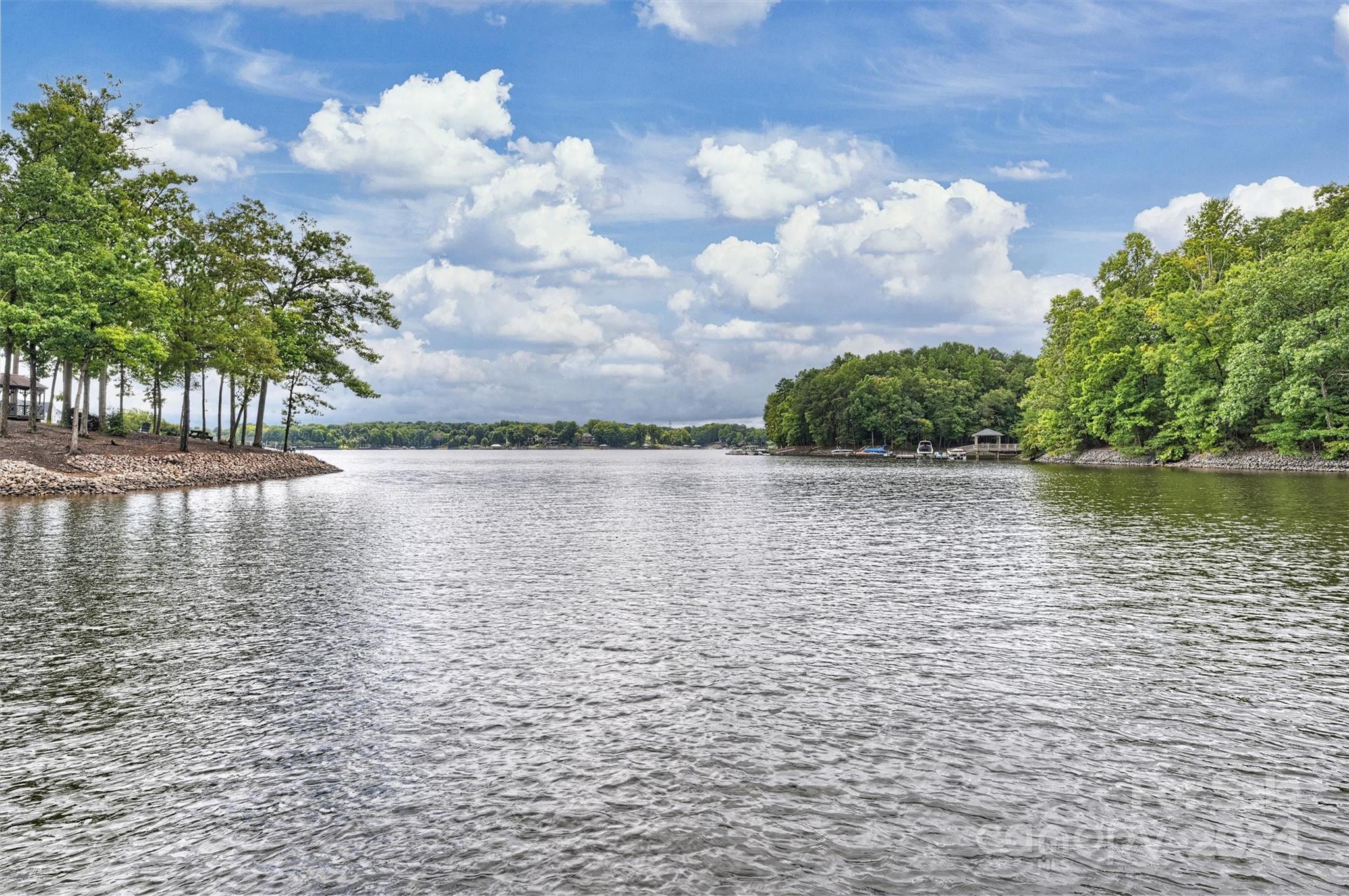 Lakepointe South - Residential