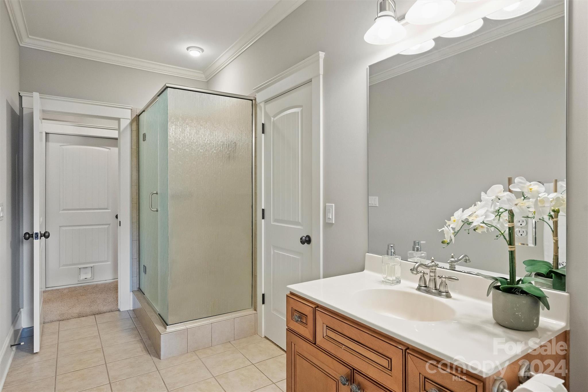 Lakepointe South - Residential