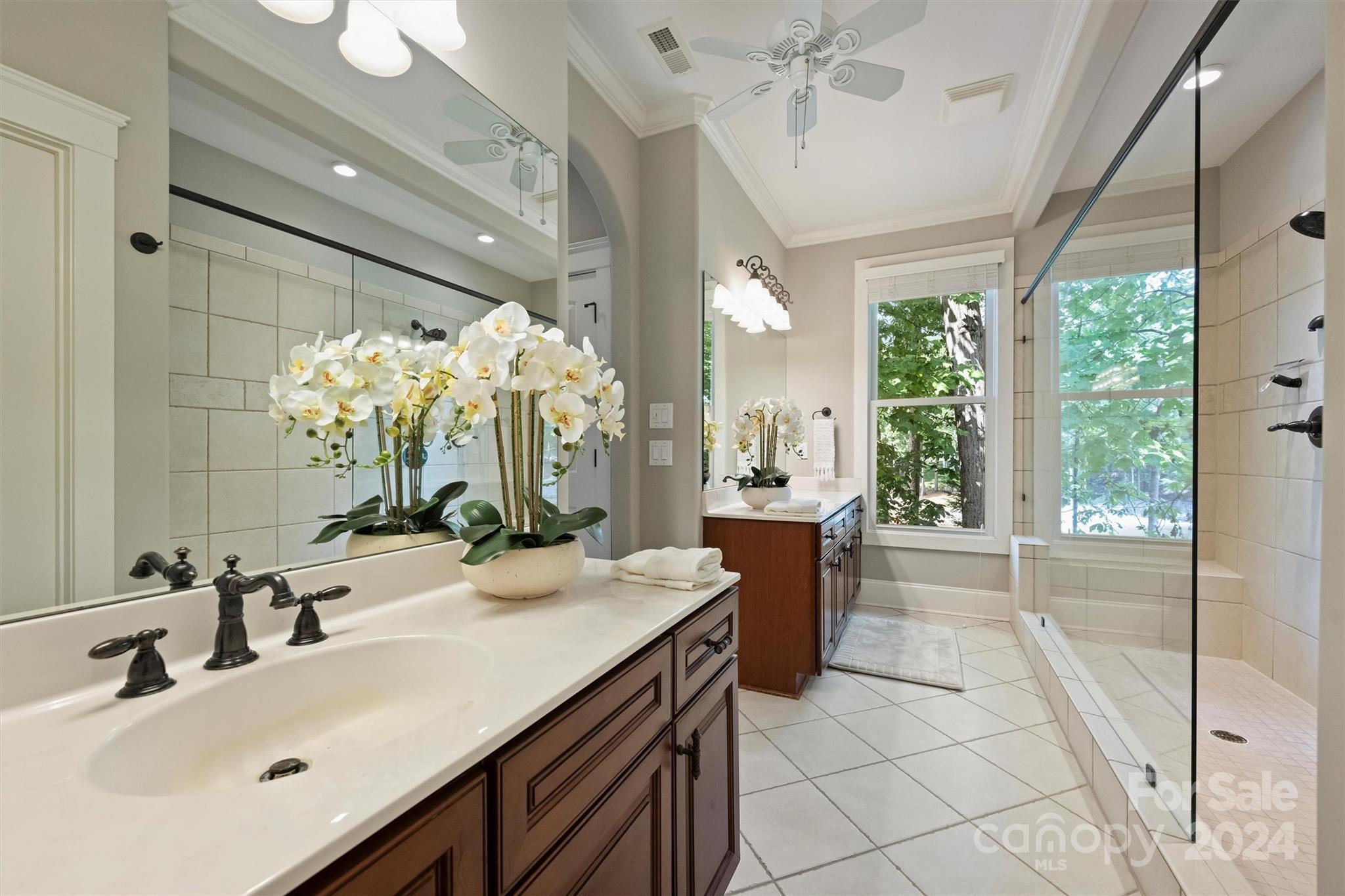 Lakepointe South - Residential