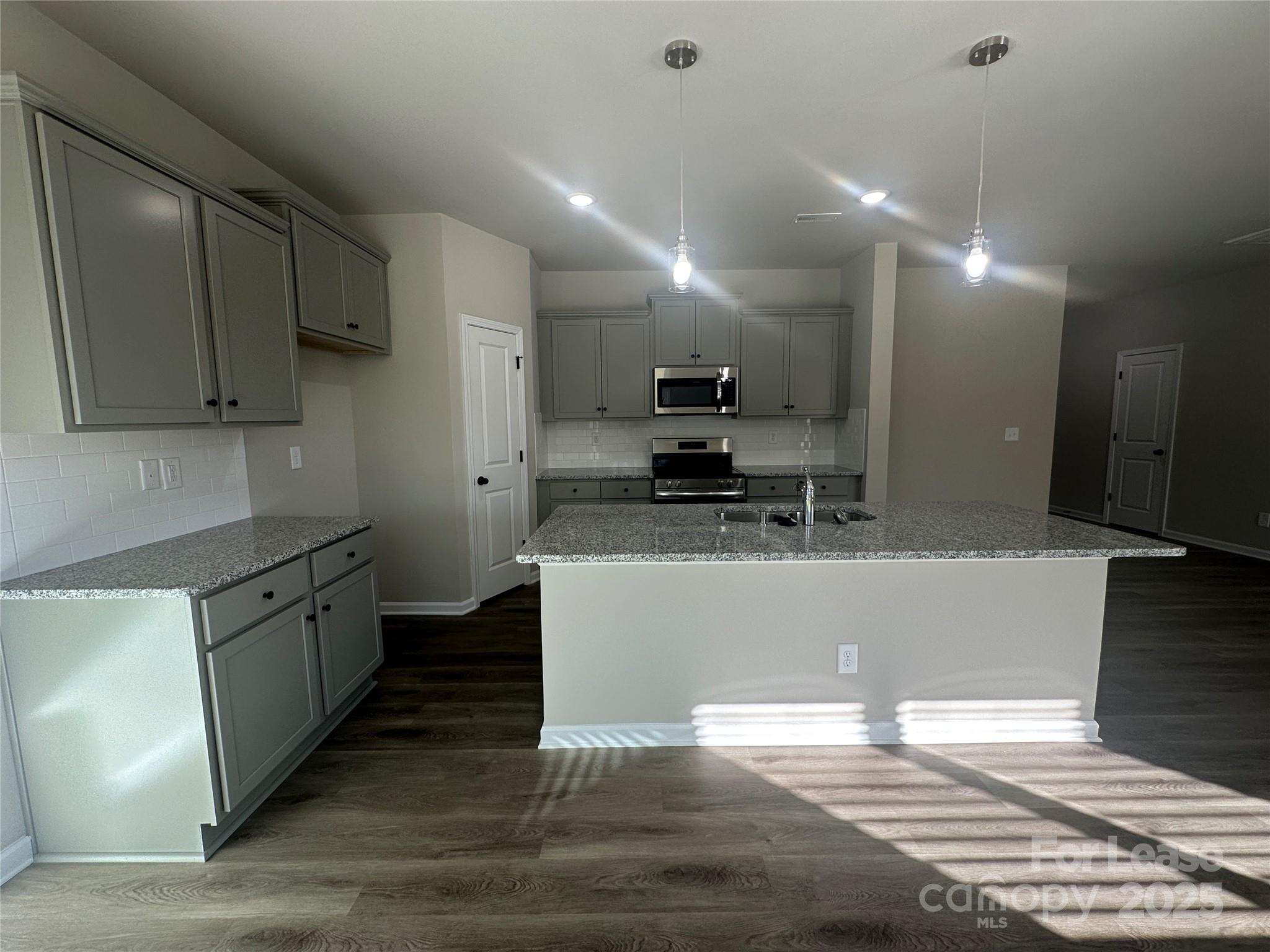 Stoneygreen - Residential Lease