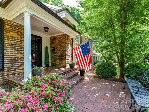 Photo of 4017 Meadston Lane, Charlotte, NC 28210 (MLS # 4370780)