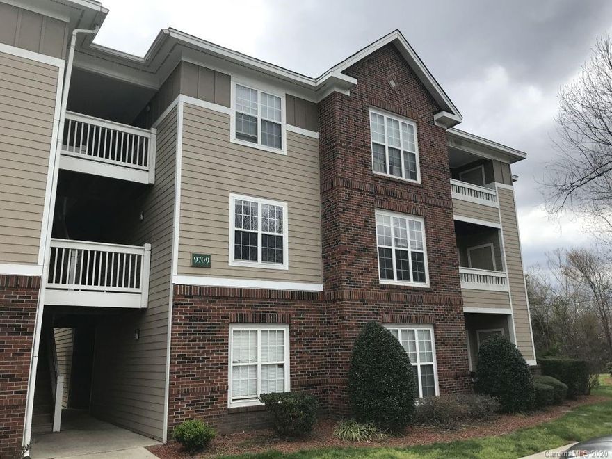 Don't miss this opportunity to buy in UNCC area!  Great 3 bedroom, 2 bath condo in Campus Walk condos within walking distance of UNCC.  This second level condo has over 1100 square feet, spacious bedrooms and new stove, microwave, counters and flooring.  Quick access to I-485 and I-85 so you are minutes from Concord Mills area.  Short drive to Uptown.