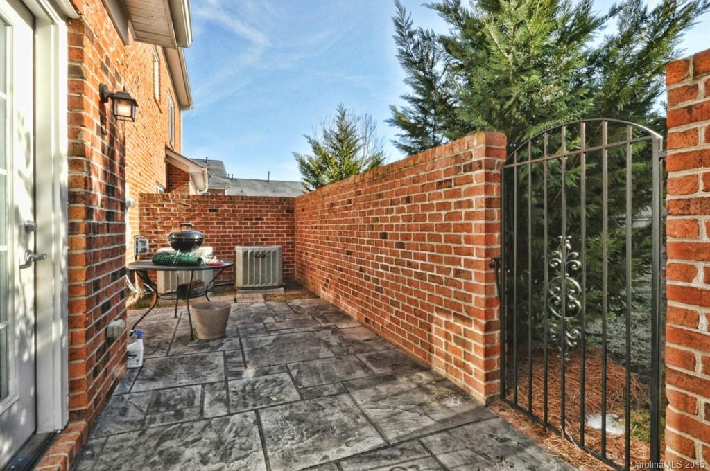 Beacon Knoll - Residential