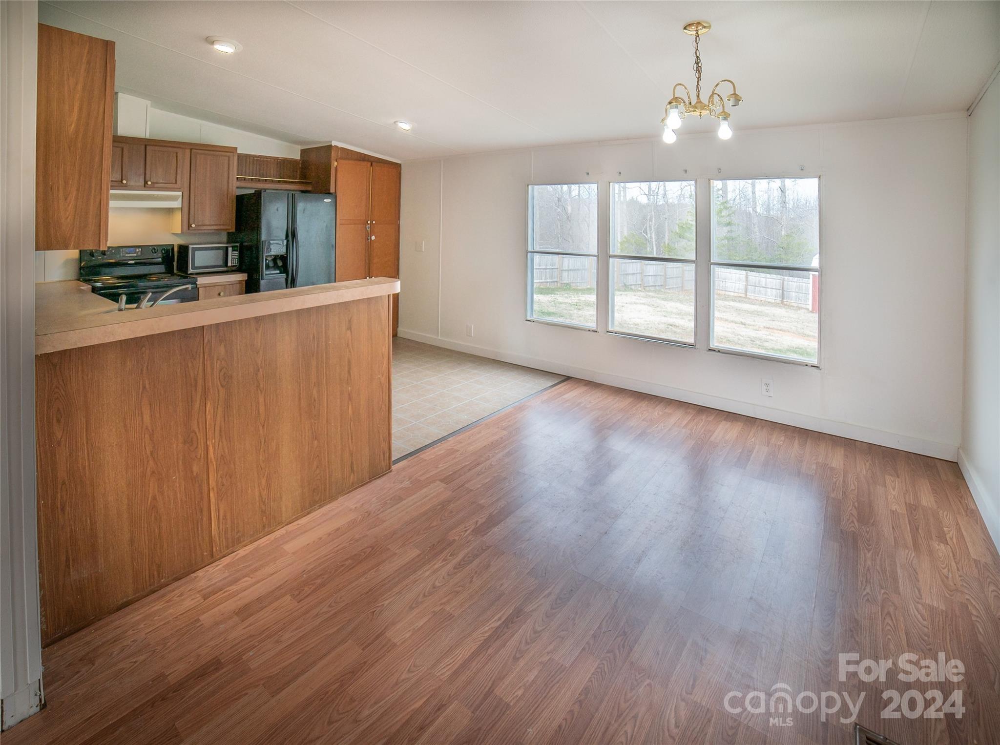 Kaylas Ridge - Residential