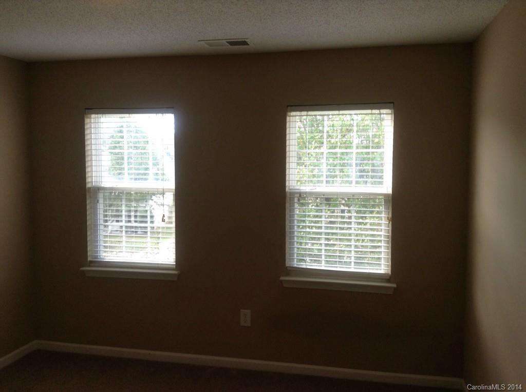 Curtis Pond - Residential Lease