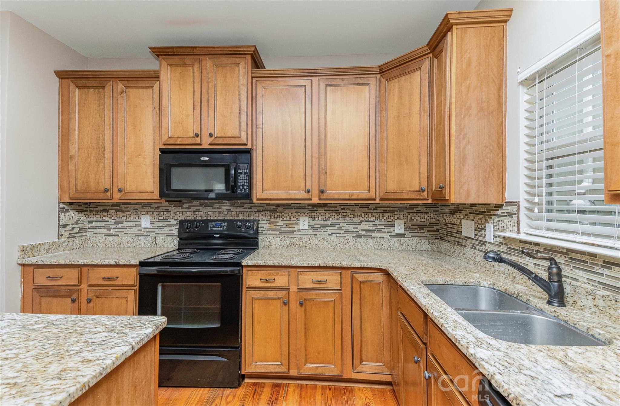 Emerald Green - Residential