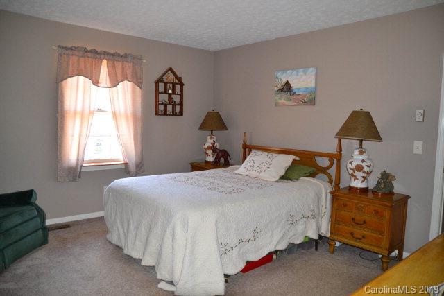 Mackey's Creek - Residential