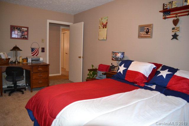 Mackey's Creek - Residential