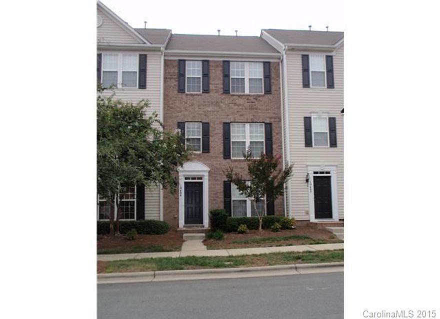 BEAUTIFUL BLAKENEY GREENS TOWNHOUSE IS MOVE IN READY! LOWER LEVEL: GREAT ROOM/OFFICE W/ FRENCH DOORS CAN EASILY BE BDR 3 & POWDER RM. MAIN LEVEL: LIVING ROOM HAS FIREPLACE. DINING ROOM . EAT IN KITCHEN W/ CHERRY CABINETS AND PANTRY. UPPER LEVEL: MASTER SUITE HAS WALK IN CLOSET & TREY CEILING. 2ND MASTER HAS LARGE CLOSET AND EN SUITE BATH. LAUNDRY. NEUTRAL PAINT AND CARPET THROUGHOUT. NEIGHBORHOOD POOL.