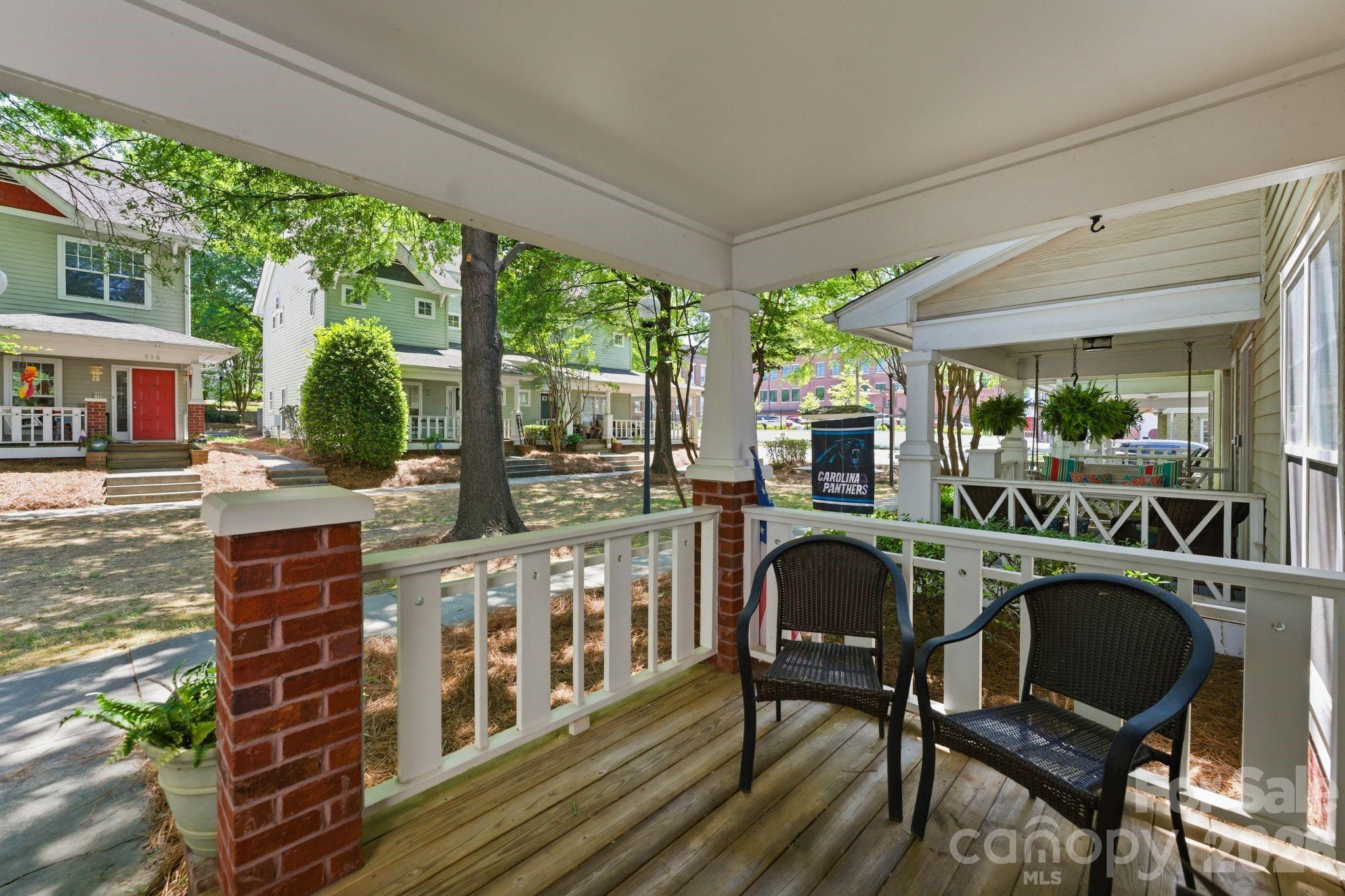 Oak Park at 3rd Ward - Residential