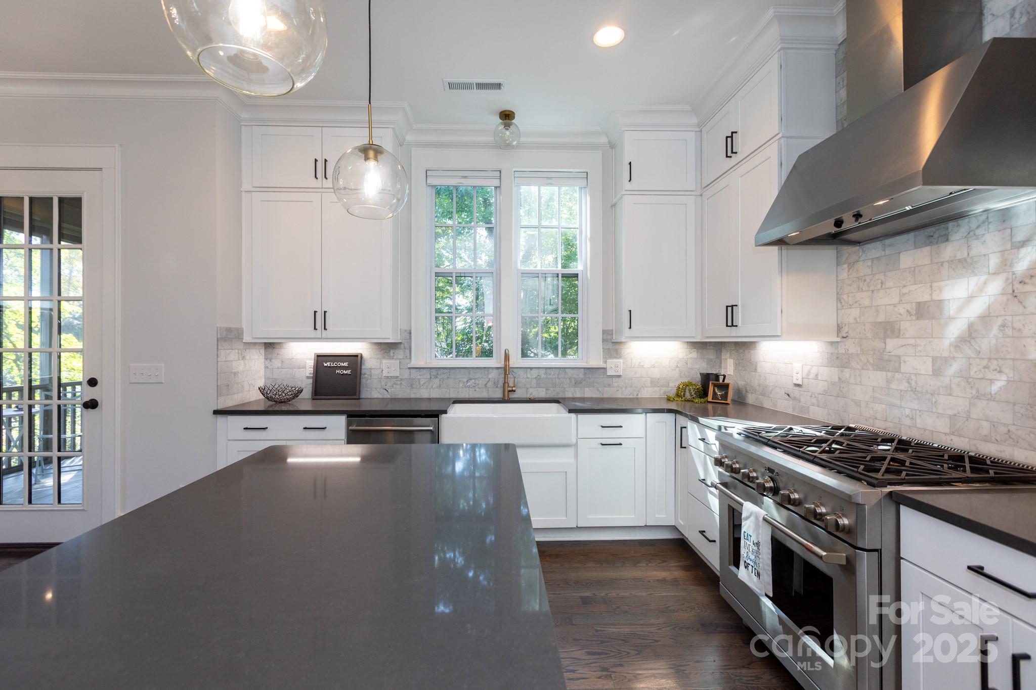 2836 Hillside Springs Drive