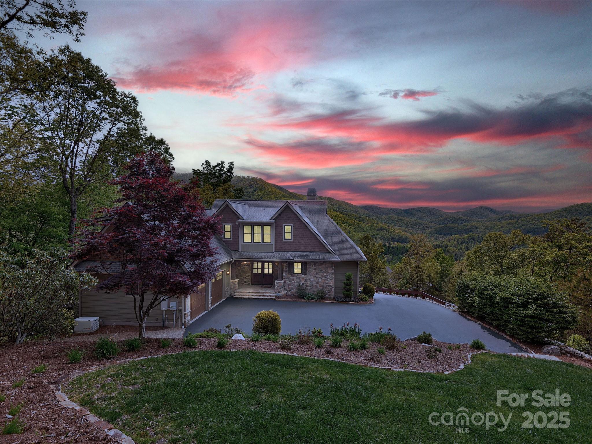 Homestead at Mills River - Residential