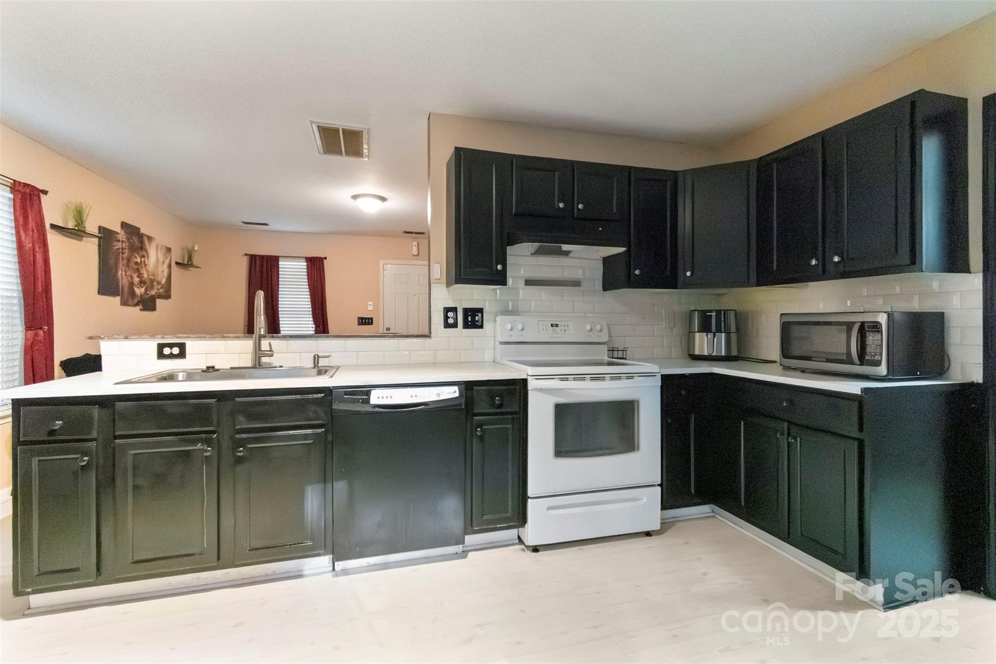 Peachtree Hills - Residential