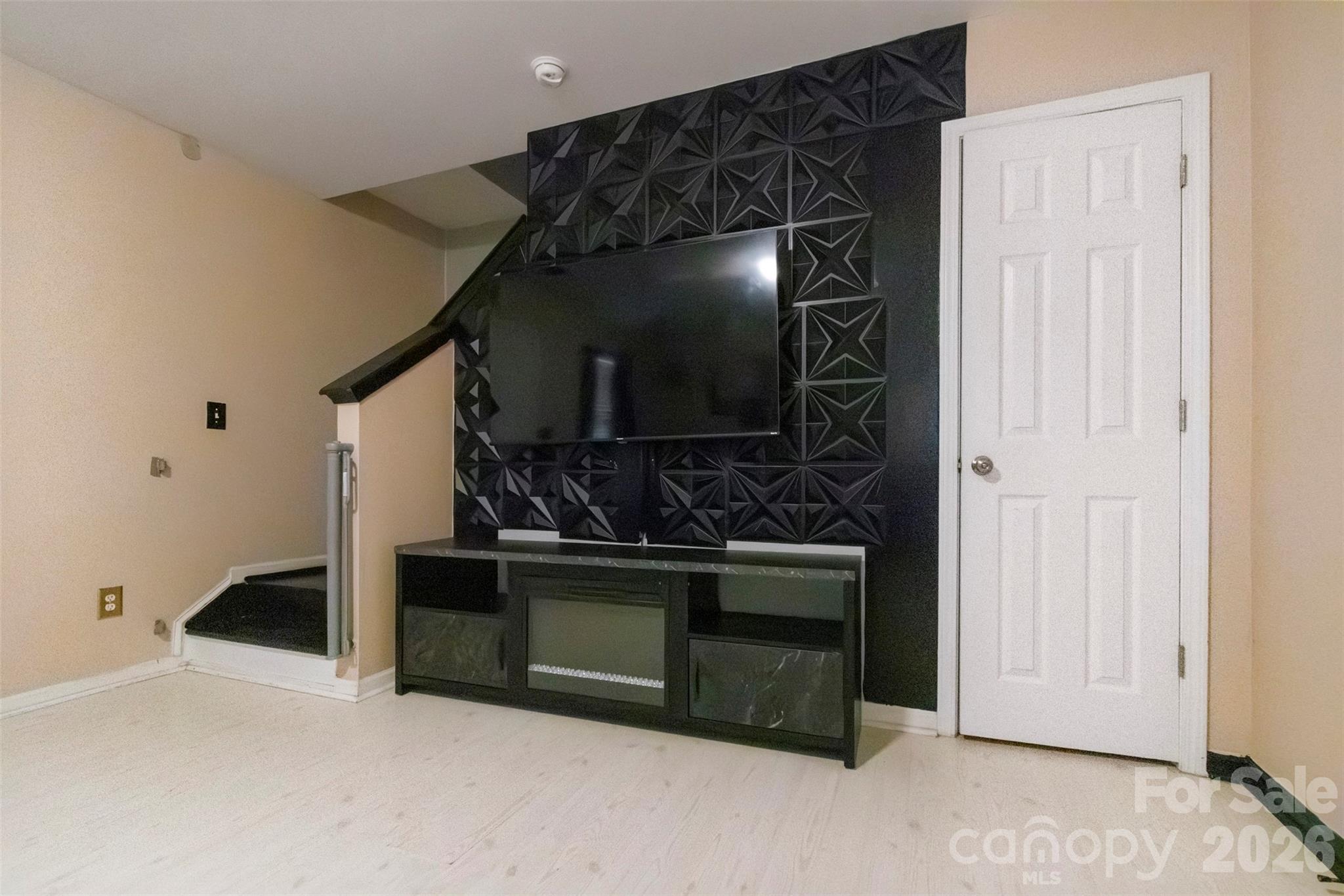 Peachtree Hills - Residential