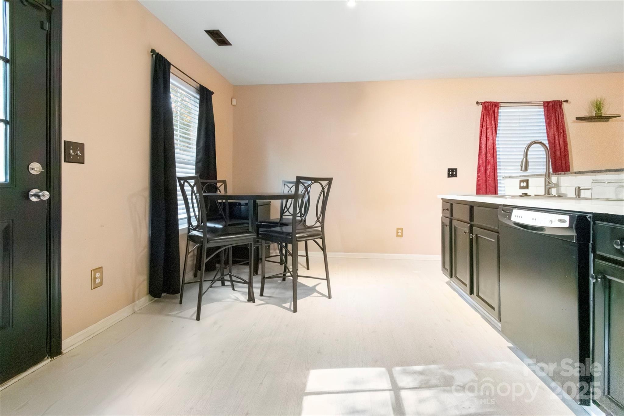 Peachtree Hills - Residential