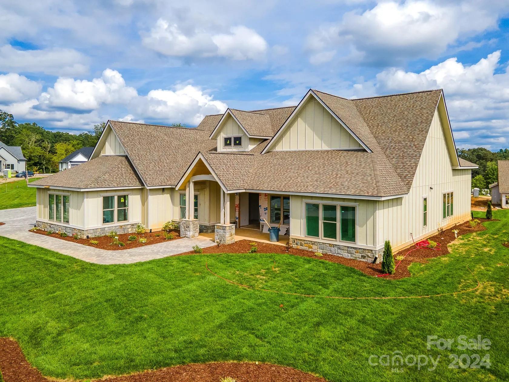 Mills River Crossing - Residential