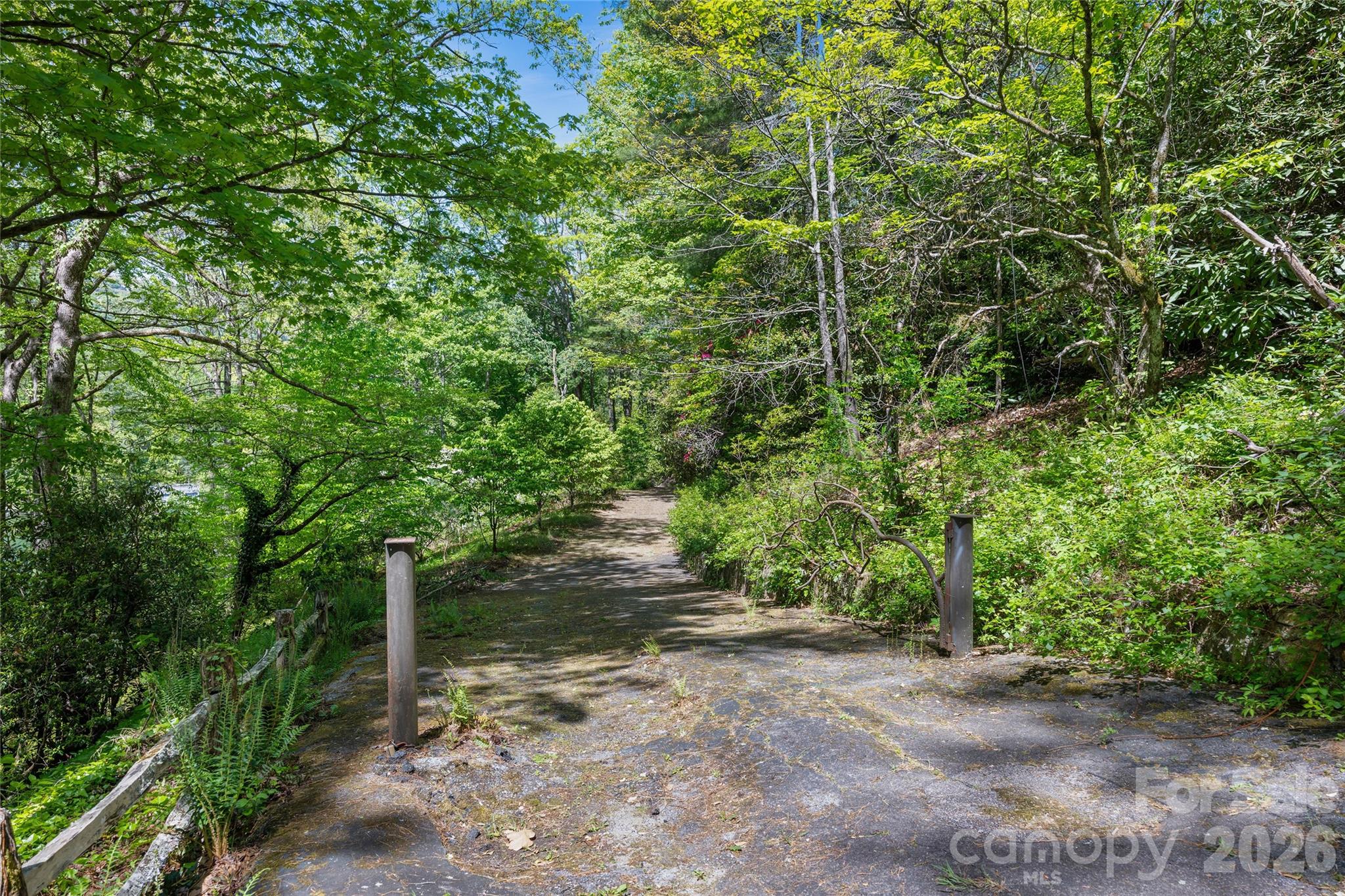 1923 Cold Mountain Road