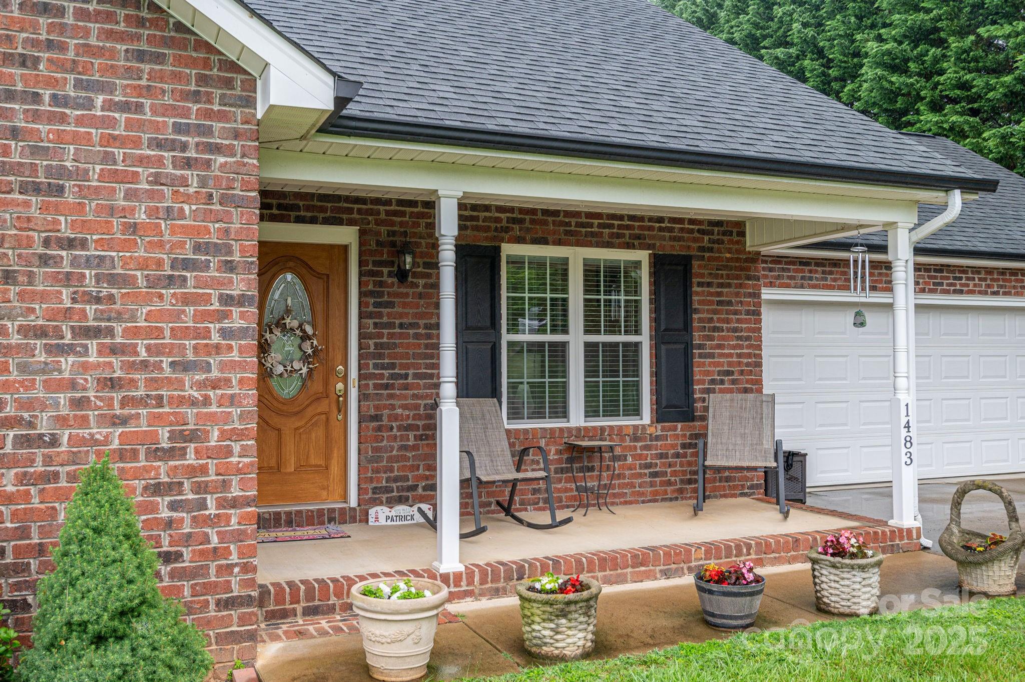 1483 Dawnview Lane